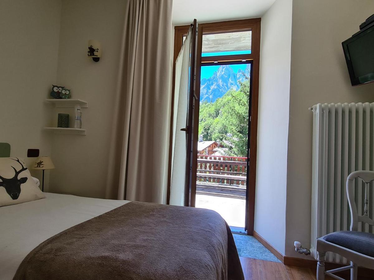 Hotel Dente Del Gigante กูร์มาเยอร์ ภายนอก รูปภาพ