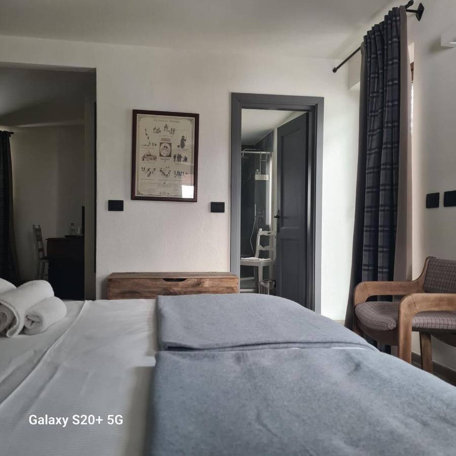 Hotel Dente Del Gigante กูร์มาเยอร์ ภายนอก รูปภาพ