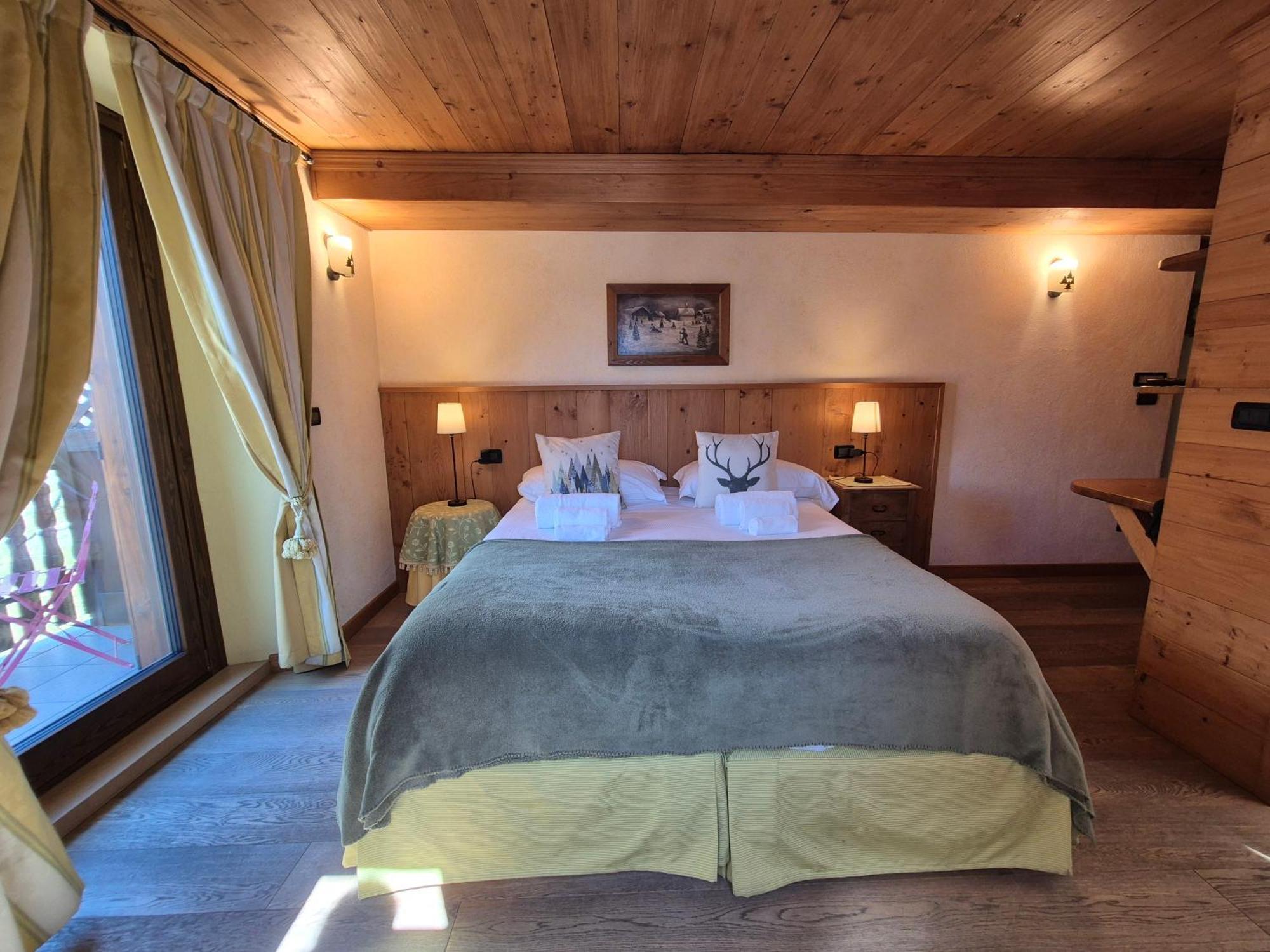 Hotel Dente Del Gigante กูร์มาเยอร์ ภายนอก รูปภาพ